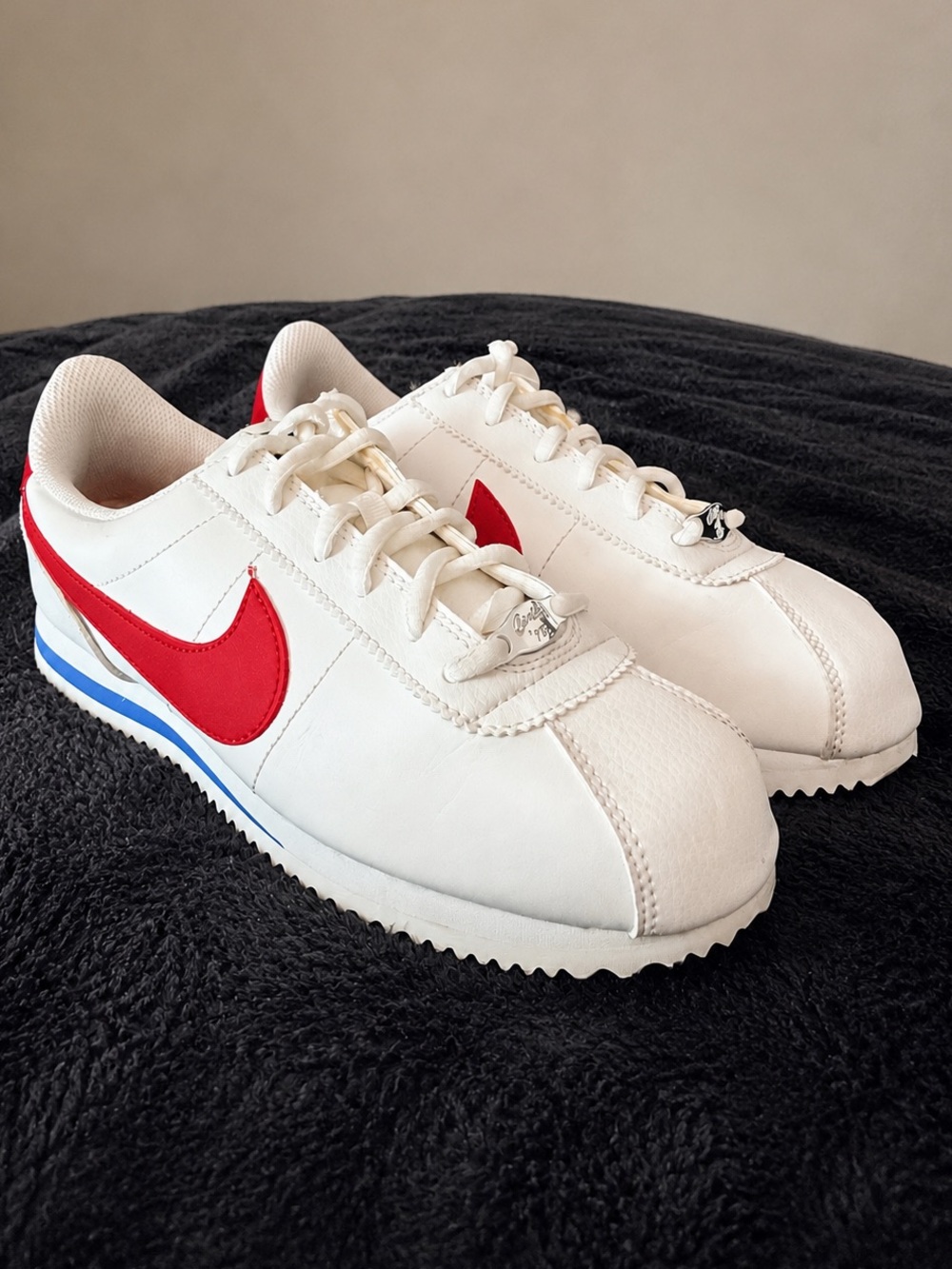 Nike Cortez Sneakers Forrest Gump Big Kids White Red Sz 7Y Classic Retro Lace Up